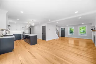 212 St Louis Ave, Woonsocket, RI 02895 - Photo 6