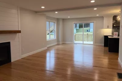 212 St Louis Avenue, Woonsocket, RI 02895 - Photo 4