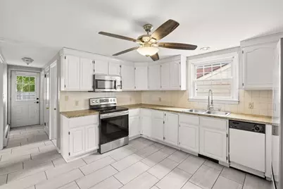 15 Community Road, Warwick, RI 02889 - Photo 8