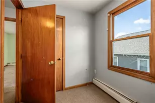 43 N Sharon St, East Providence, RI 02914 - Photo 38