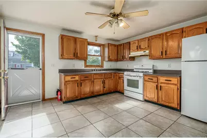 43 N Sharon Street, East Providence, RI 02914 - Photo 32