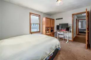 43 N Sharon St, East Providence, RI 02914 - Photo 18