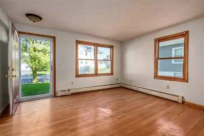 43 N Sharon Street, East Providence, RI 02914 - Photo 28