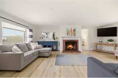2 Stimpson Street, Middletown, RI 02842 - Photo 6