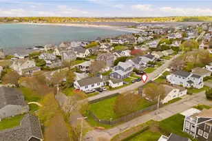 2 Stimpson St, Middletown, RI 02842 - Photo 2