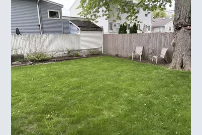 353 Massasoit Avenue, East Providence, RI 02914 - Photo 8