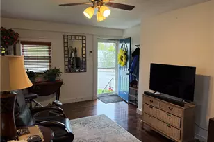 353 Massasoit Ave, East Providence, RI 02914 - Photo 12