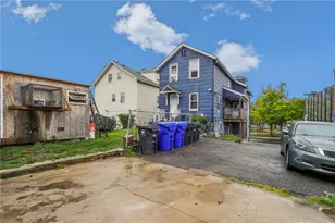 50 Jefferson Ave, Pawtucket, RI 02860 - Photo 2