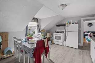 50 Jefferson Ave, Pawtucket, RI 02860 - Photo 6
