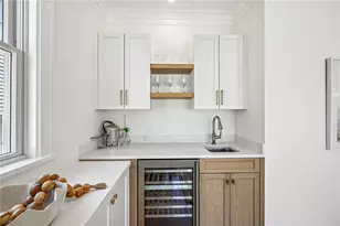 16 Lookout Ln, Portsmouth, RI 02871 - Photo 8