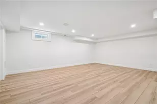 16 Lookout Ln, Portsmouth, RI 02871 - Photo 40