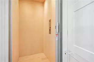 16 Lookout Ln, Portsmouth, RI 02871 - Photo 18