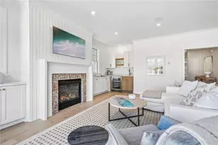 16 Lookout Ln, Portsmouth, RI 02871 - Photo 10