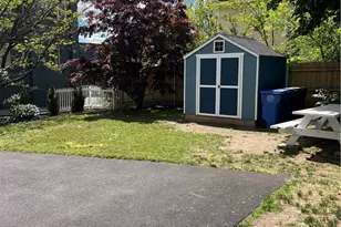 41 Washington Ave, Cranston, RI 02920 - Photo 6