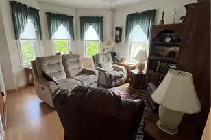 41 Washington Ave, Cranston, RI 02920 - Photo 10