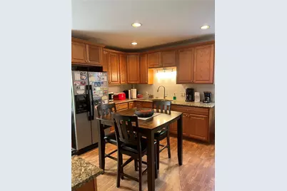 41 Washington Avenue, Cranston, RI 02920 - Photo 8