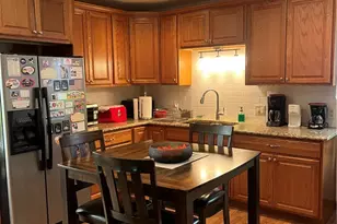 41 Washington Ave, Cranston, RI 02920 - Photo 8