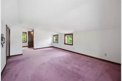 34 Farnum Street, Tiverton, RI 02878 - Photo 10