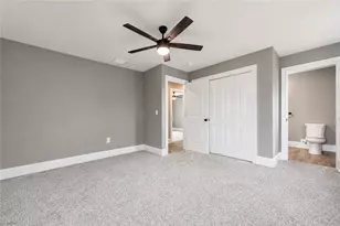63 Balch St, Pawtucket, RI 02861 - Photo 16