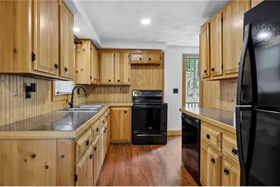 611 Lake Washington Drive, Glocester, RI 02814 - Photo 8