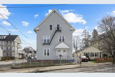 471 Smithfield Avenue, Pawtucket, RI 02860 - Photo 2