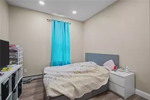 471 Smithfield Ave, Pawtucket, RI 02860 - Photo 22