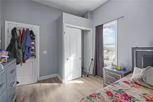 471 Smithfield Ave, Pawtucket, RI 02860 - Photo 32