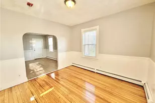 524 Charles St, Providence, RI 02904 - Photo 4