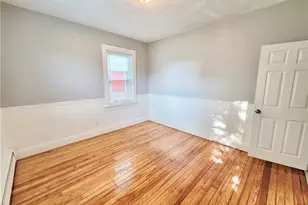 524 Charles St, Providence, RI 02904 - Photo 12