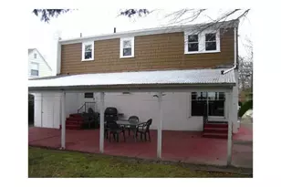 35 Treasure Rd, Narragansett, RI 02882 - Photo 4