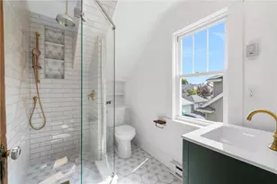 26 Welfare Ave, Cranston, RI 02910 - Photo 22