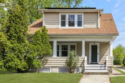 26 Welfare Avenue, Cranston, RI 02910 - Photo 2