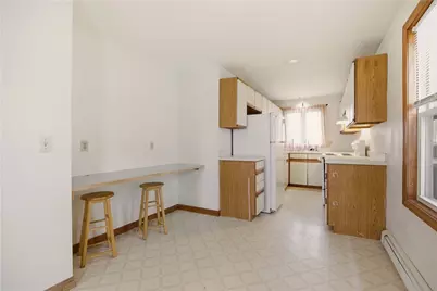 2 Narragansett Avenue #2, Newport, RI 02840 - Photo 6