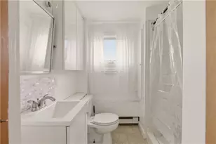 2 Narragansett Ave, Newport, RI 02840 - Photo 14