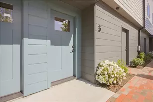 59 Warren St, Providence, RI 02907 - Photo 2