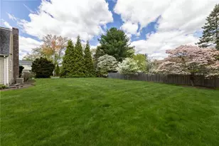 480 Comstock Pkwy, Cranston, RI 02921 - Photo 48