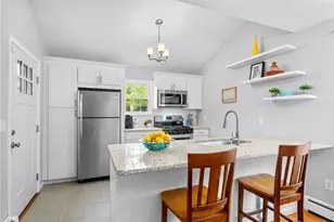 63 Hammond St, Providence, RI 02909 - Photo 10