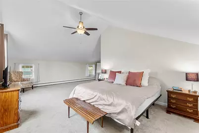 63 Hammond Street, Providence, RI 02909 - Photo 26