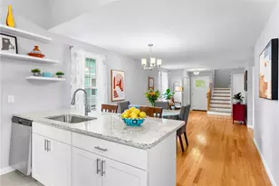63 Hammond St, Providence, RI 02909 - Photo 12