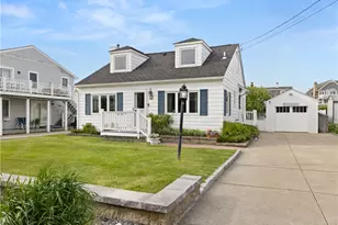 24 Dunes Rd, Narragansett, RI 02882 - Photo 1