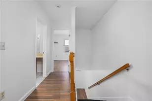 4 Smithfield Rd, North Providence, RI 02904 - Photo 16