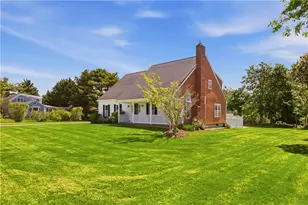 32 James Francis Terrace, Middletown, RI 02842 - Photo 2