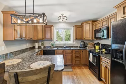 49 Silver Cup Circle, West Warwick, RI 02893 - Photo 8