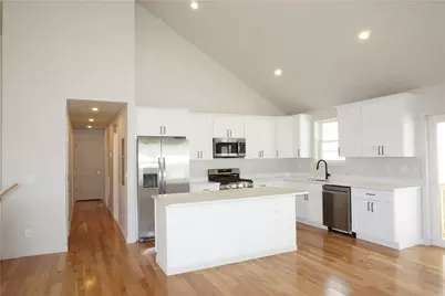 178 Highland Street, Cranston, RI 02920 - Photo 8