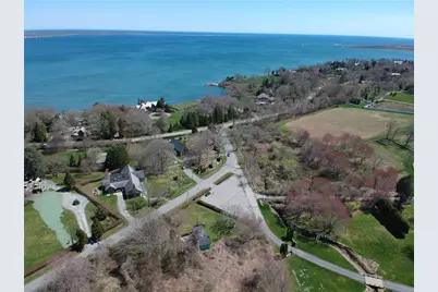 58 Vaucluse Avenue, Middletown, RI 02842 - Photo 2