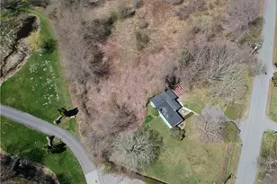 58 Vaucluse Ave, Middletown, RI 02842 - Photo 18