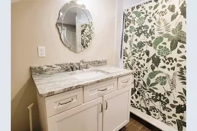 129 Connection Street, Newport, RI 02840 - Photo 16