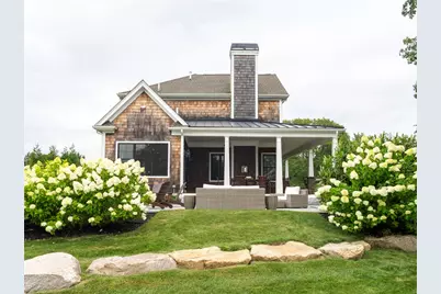 207 Cornelius Drive, Portsmouth, RI 02871 - Photo 2