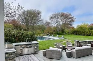 207 Cornelius Dr, Portsmouth, RI 02871 - Photo 4