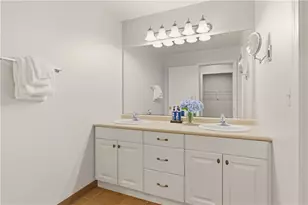 150 Bay View Dr, Jamestown, RI 02835 - Photo 10